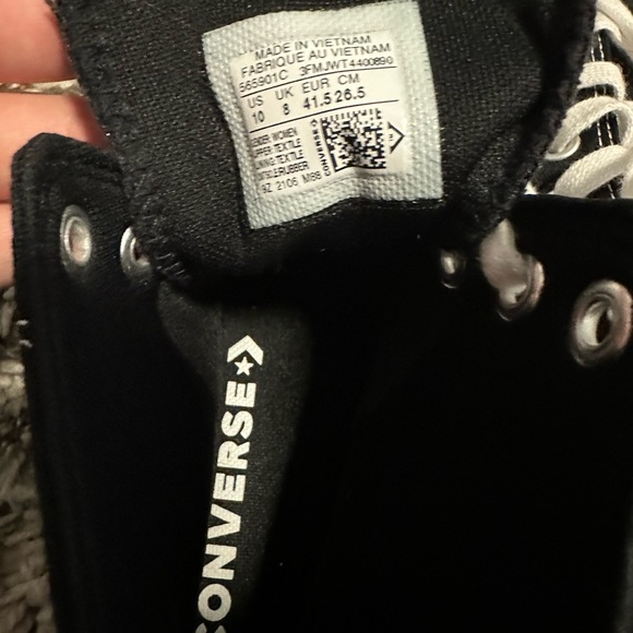 Barely worn platform black converse - Picture 4 of 6